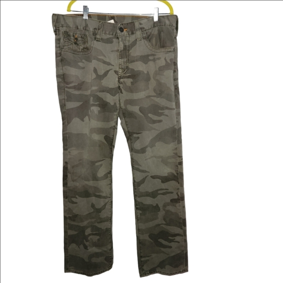 Camo True Religion Ricky - Picture 1 of 9